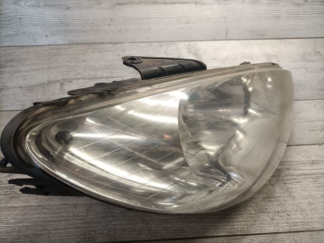 bontott PEUGEOT 206 Jobb Fényszóró