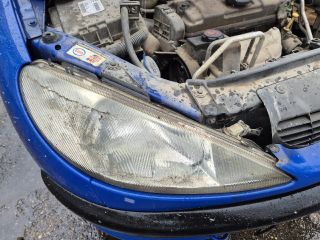 bontott PEUGEOT 206 Jobb Fényszóró