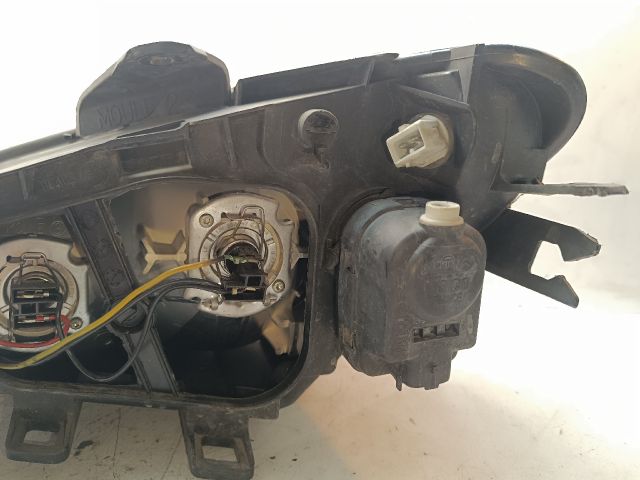 bontott PEUGEOT 206 Jobb Fényszóró
