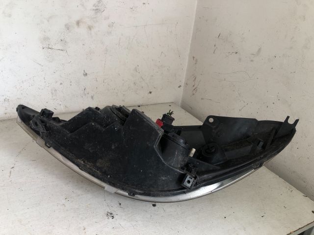 bontott PEUGEOT 206 Jobb Fényszóró