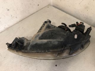 bontott PEUGEOT 206 Jobb Fényszóró