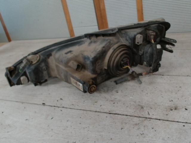 bontott PEUGEOT 206 Jobb Fényszóró