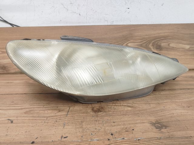 bontott PEUGEOT 206 Jobb Fényszóró