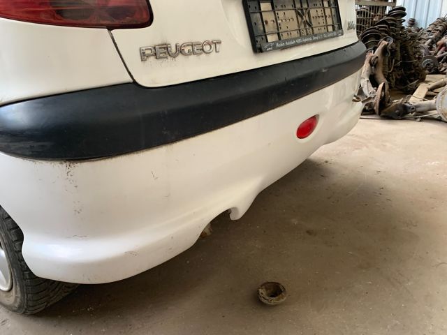 bontott PEUGEOT 206 Jobb Gólyaláb Csonkállvánnyal