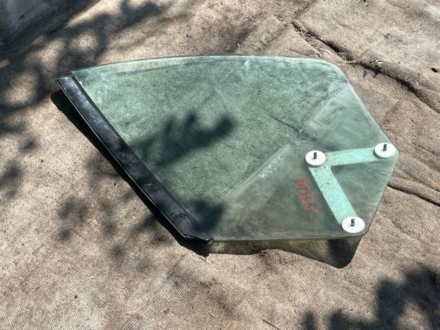 bontott PEUGEOT 206 Jobb hátsó Ablak