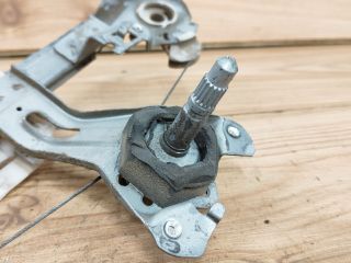 bontott PEUGEOT 206 Jobb hátsó Ablakemelő Szerkezet (Mechanikus)