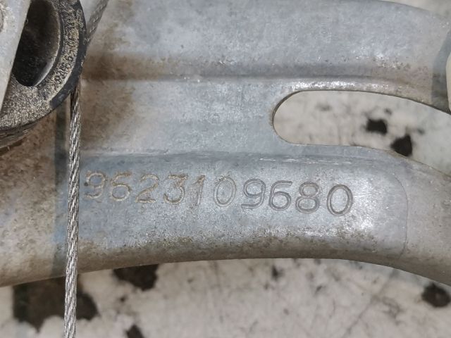 bontott PEUGEOT 206 Jobb hátsó Ablakemelő Szerkezet (Mechanikus)