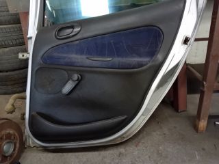 bontott PEUGEOT 206 Jobb hátsó Ajtó (Részeivel)