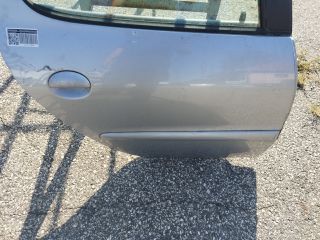 bontott PEUGEOT 206 Jobb hátsó Ajtó (Részeivel)