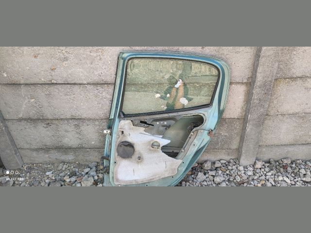 bontott PEUGEOT 206 Jobb hátsó Ajtó (Üres lemez)