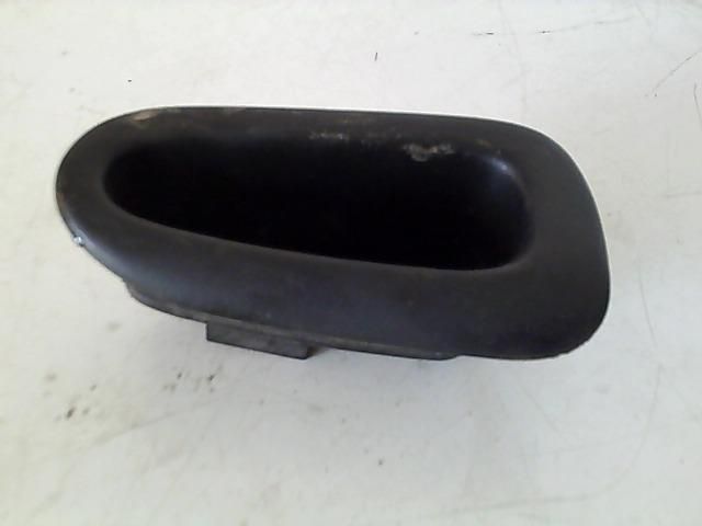 bontott PEUGEOT 206 Jobb hátsó Ajtóbehúzó