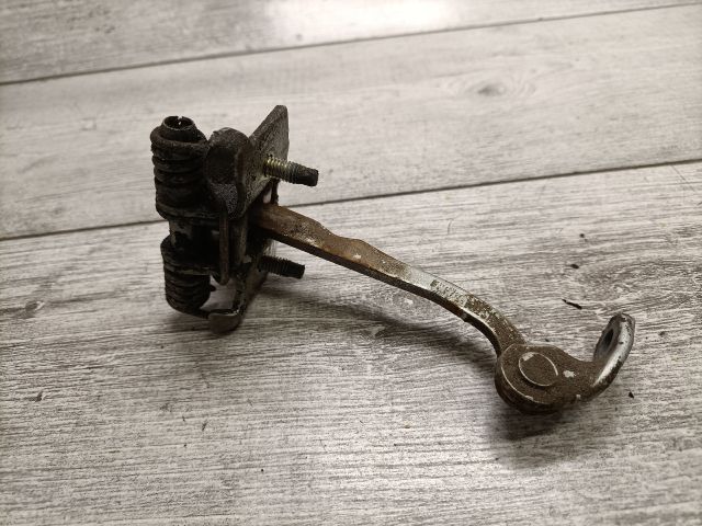 bontott PEUGEOT 206 Jobb hátsó Ajtóhatároló