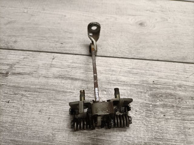 bontott PEUGEOT 206 Jobb hátsó Ajtóhatároló