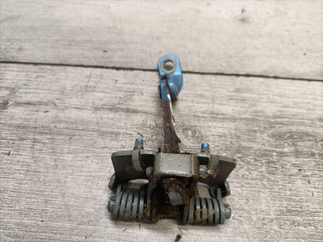 bontott PEUGEOT 206 Jobb hátsó Ajtóhatároló