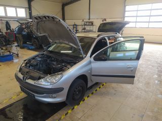 bontott PEUGEOT 206 Jobb hátsó Ajtóhatároló
