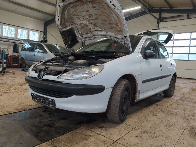 bontott PEUGEOT 206 Jobb hátsó Ajtóhatároló