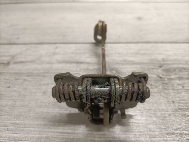 bontott PEUGEOT 206 Jobb hátsó Ajtóhatároló