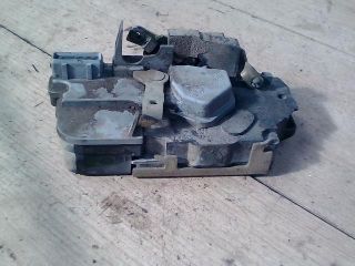 bontott PEUGEOT 206 Jobb hátsó Ajtózár