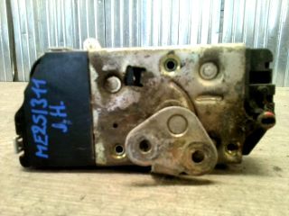 bontott PEUGEOT 206 Jobb hátsó Ajtózár