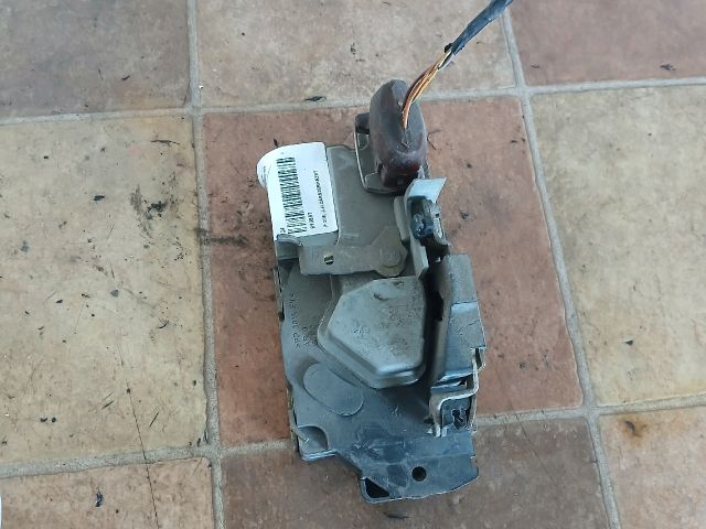 bontott PEUGEOT 206 Jobb hátsó Ajtózár