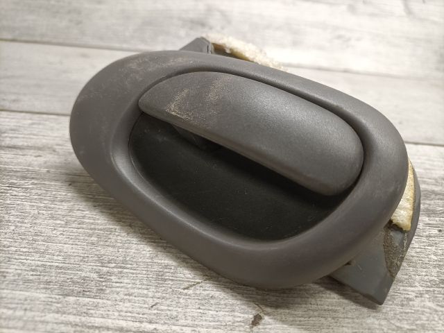 bontott PEUGEOT 206 Jobb hátsó Belső Kilincs