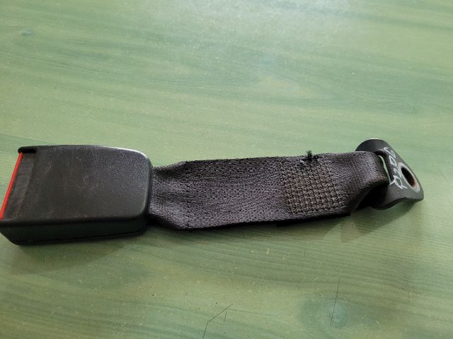 bontott PEUGEOT 206 Jobb hátsó Biztonsági Öv Csat