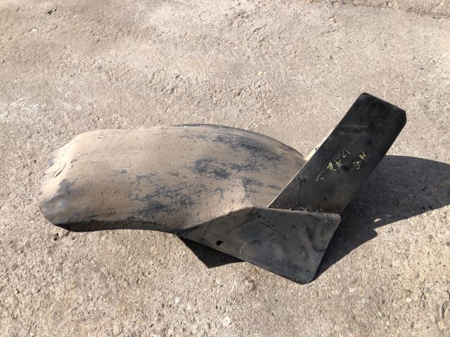 bontott PEUGEOT 206 Jobb hátsó Hátsó Dobbetét (Kerékjárati, Műanyag)