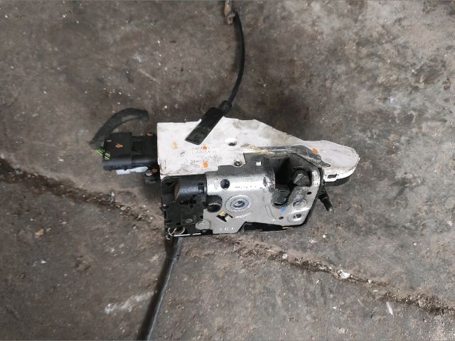 bontott PEUGEOT 206 Jobb hátsó Központizár Motor