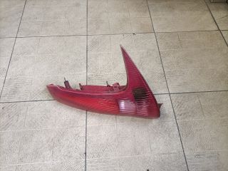 bontott PEUGEOT 206 Jobb Hátsó Lámpa