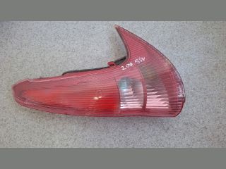 bontott PEUGEOT 206 Jobb Hátsó Lámpa