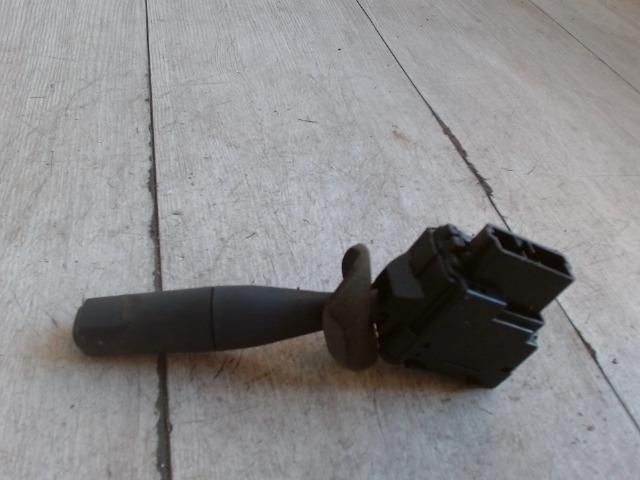 bontott PEUGEOT 206 Jobb Kormánykapcsoló Ablaktörlő