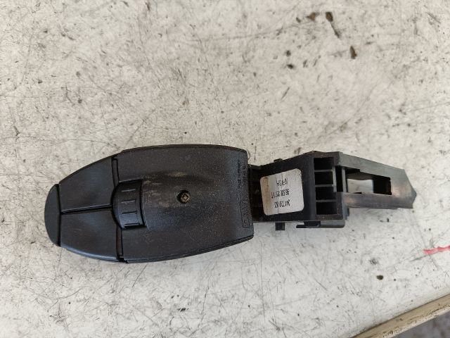 bontott PEUGEOT 206 Jobb Multikormány Kapcsoló