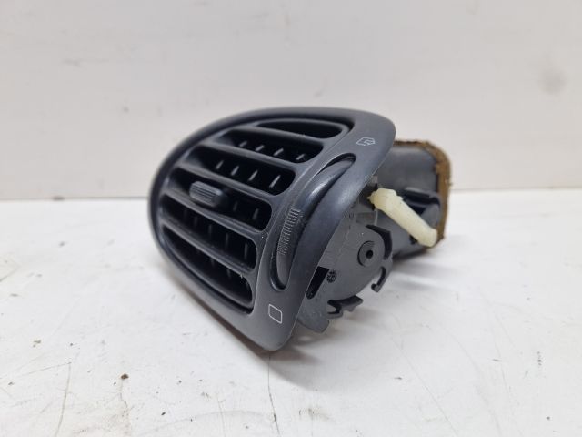 bontott PEUGEOT 206 Jobb Szellőző