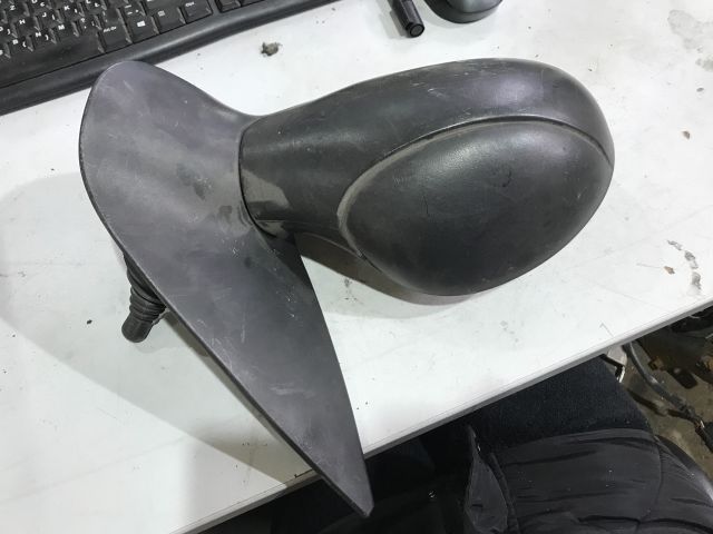 bontott PEUGEOT 206 Jobb Visszapillantó Tükör (Mechanikus)