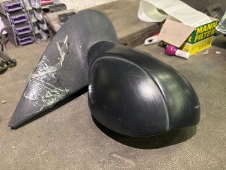 bontott PEUGEOT 206 Jobb Visszapillantó Tükör (Mechanikus)