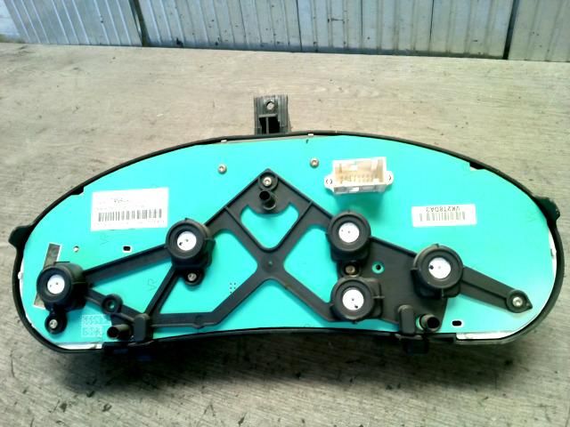 bontott PEUGEOT 206 Kilométeróra Keret