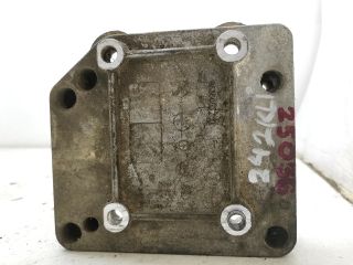 bontott PEUGEOT 206 Klíma Tartó Bak