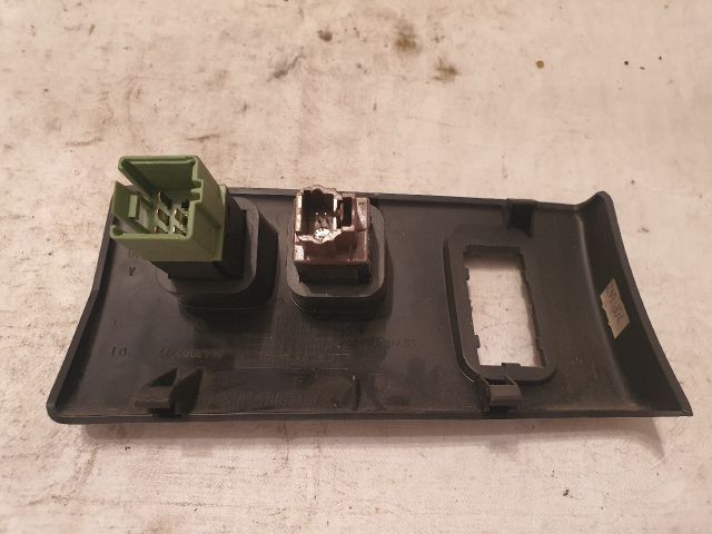 bontott PEUGEOT 206 Kombinált Kapcsoló