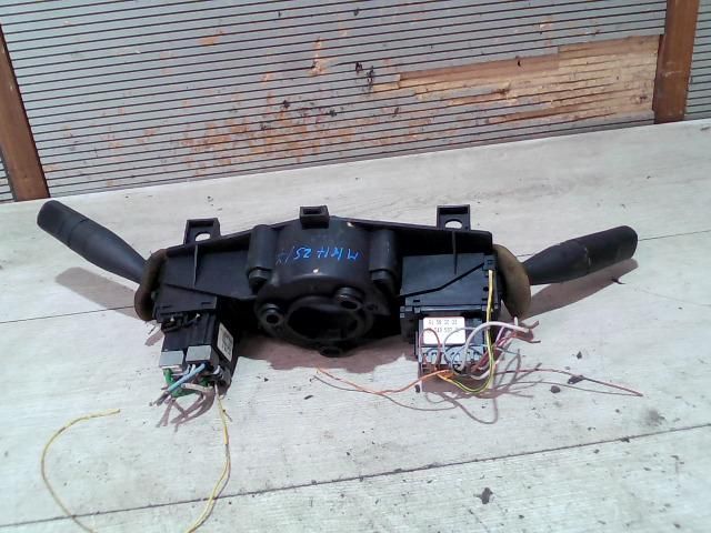 bontott PEUGEOT 206 Komplett Kormánykapcsoló (Bajuszkapcsoló)