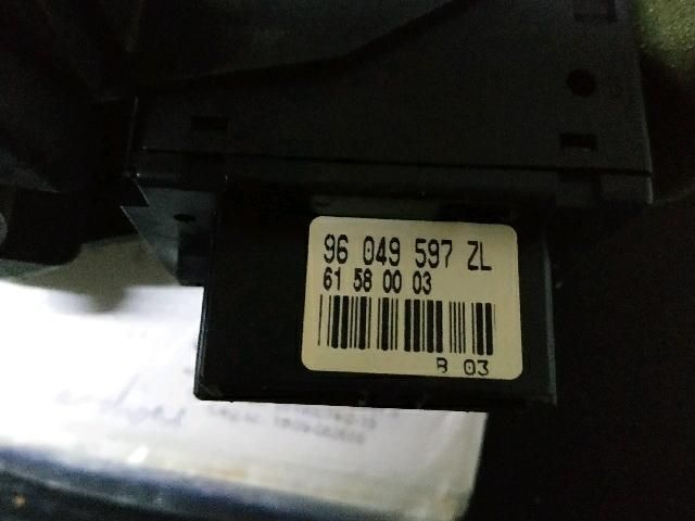 bontott PEUGEOT 206 Komplett Kormánykapcsoló (Bajuszkapcsoló)