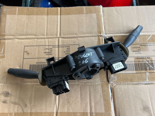 bontott PEUGEOT 206 Komplett Kormánykapcsoló (Bajuszkapcsoló)