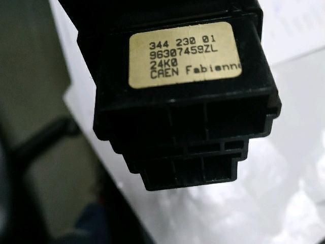 bontott PEUGEOT 206 Komplett Kormánykapcsoló (Bajuszkapcsoló)