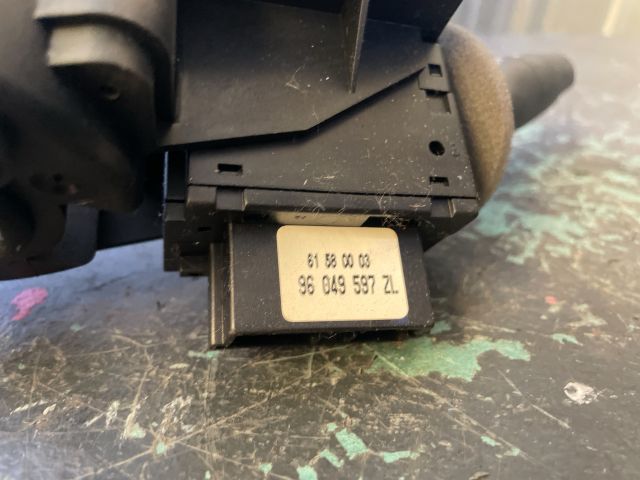 bontott PEUGEOT 206 Komplett Kormánykapcsoló (Bajuszkapcsoló)