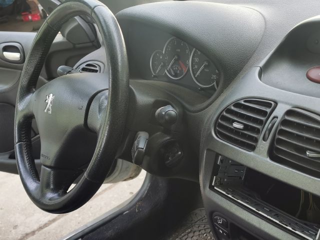 bontott PEUGEOT 206 Kormány