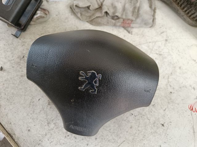 bontott PEUGEOT 206 Kormánylégzsák
