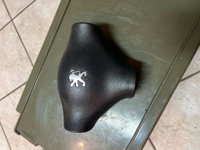 bontott PEUGEOT 206 Kormánylégzsák