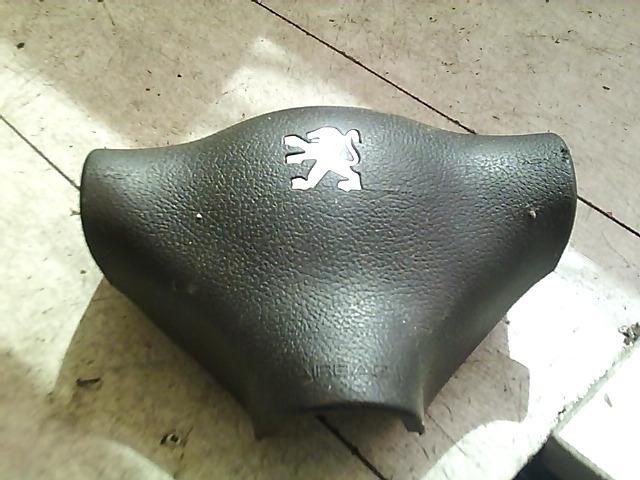 bontott PEUGEOT 206 Kormánylégzsák