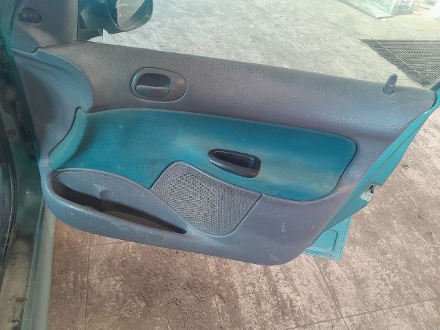 bontott PEUGEOT 206 Kormánylégzsák