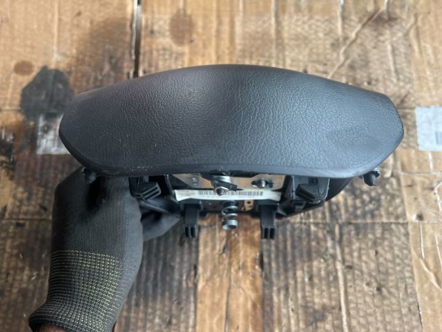 bontott PEUGEOT 206 Kormánylégzsák