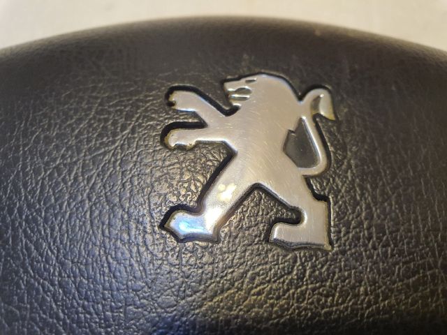 bontott PEUGEOT 206 Kormánylégzsák